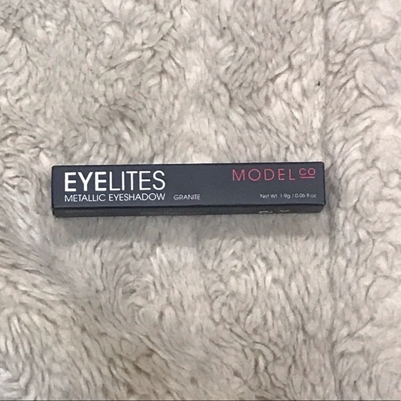 Model Co Eyelites eyeshadow - Granite - Picture 1 of 4